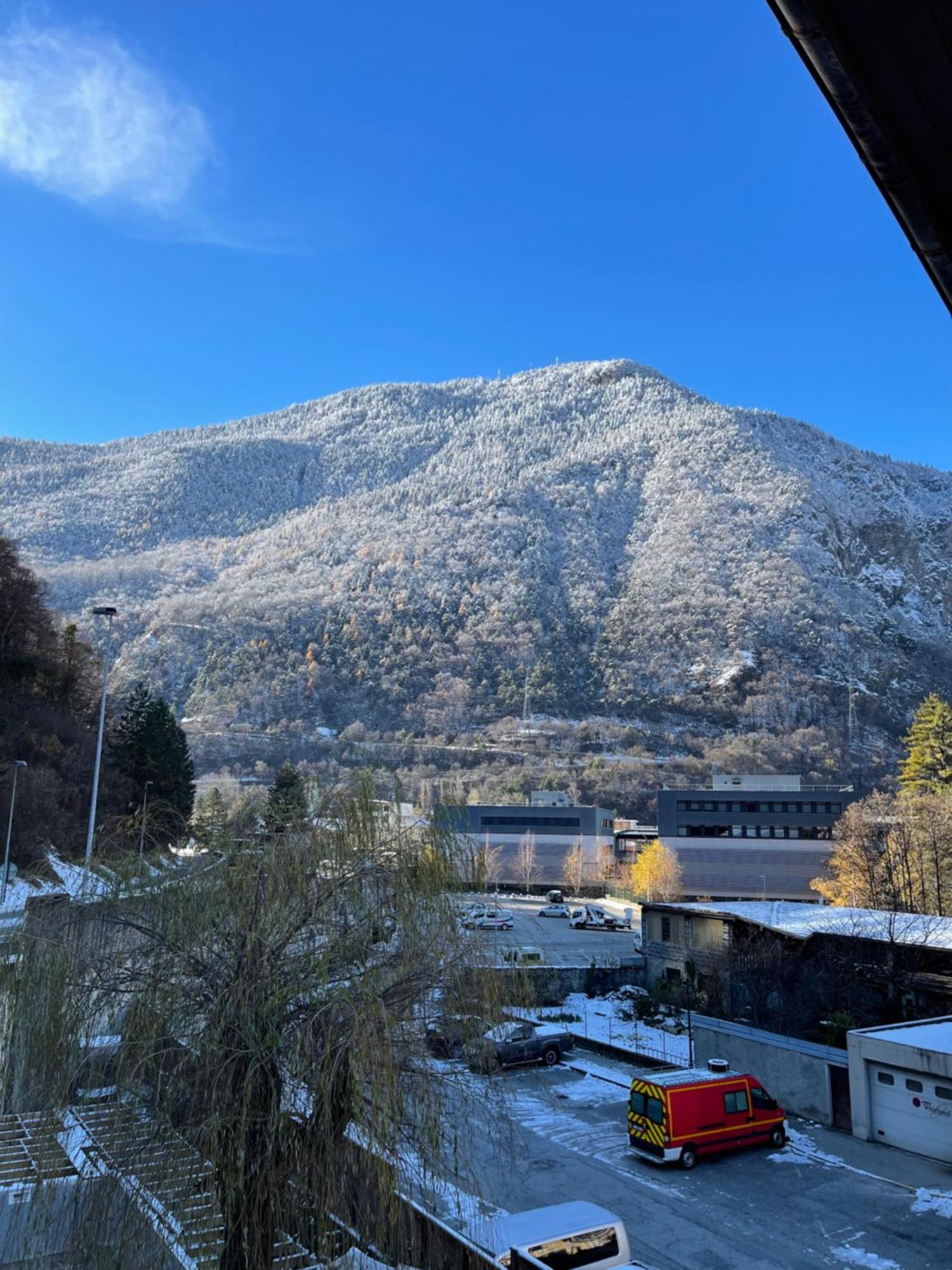La Montagnette L Ours T1 Maison En Travaux De 10H A 17H มูติเยร์ ภายนอก รูปภาพ